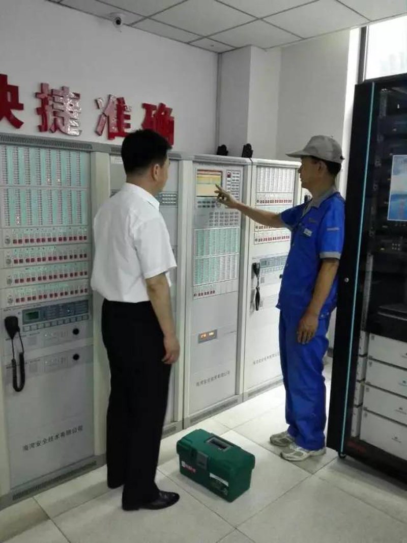 物业维修工王军的春天：从“跑腿员”到“社区明星”的实战攻略